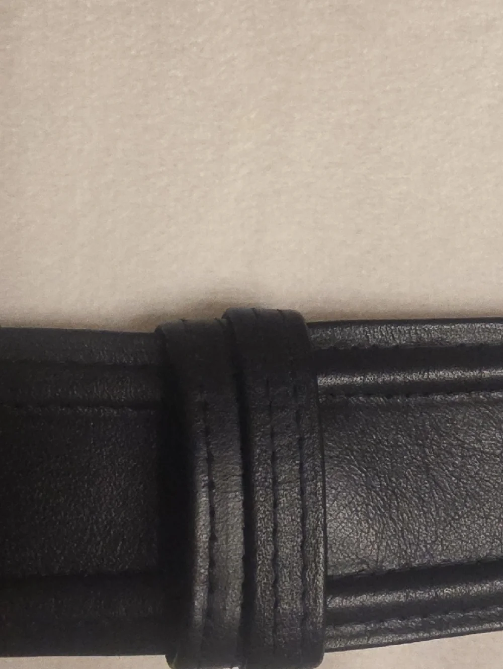 Ginnie Johansen Vintage Black Leather Belt with Tan Interior and Rounded Buckle